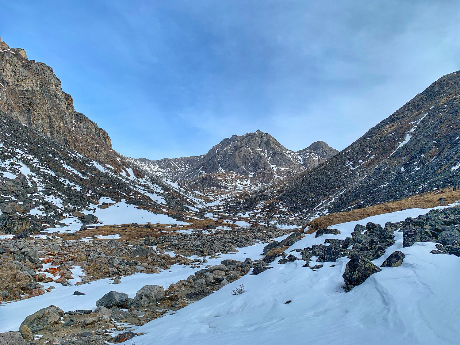 Разведка на гору Восточных Саян "Ара-Ошей" высота 3244м.