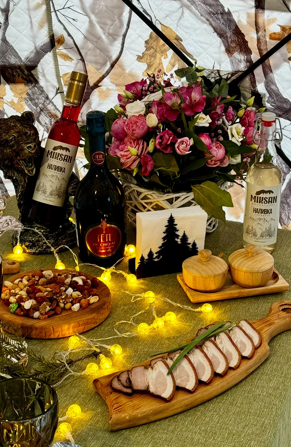 Обед на льду Байкала