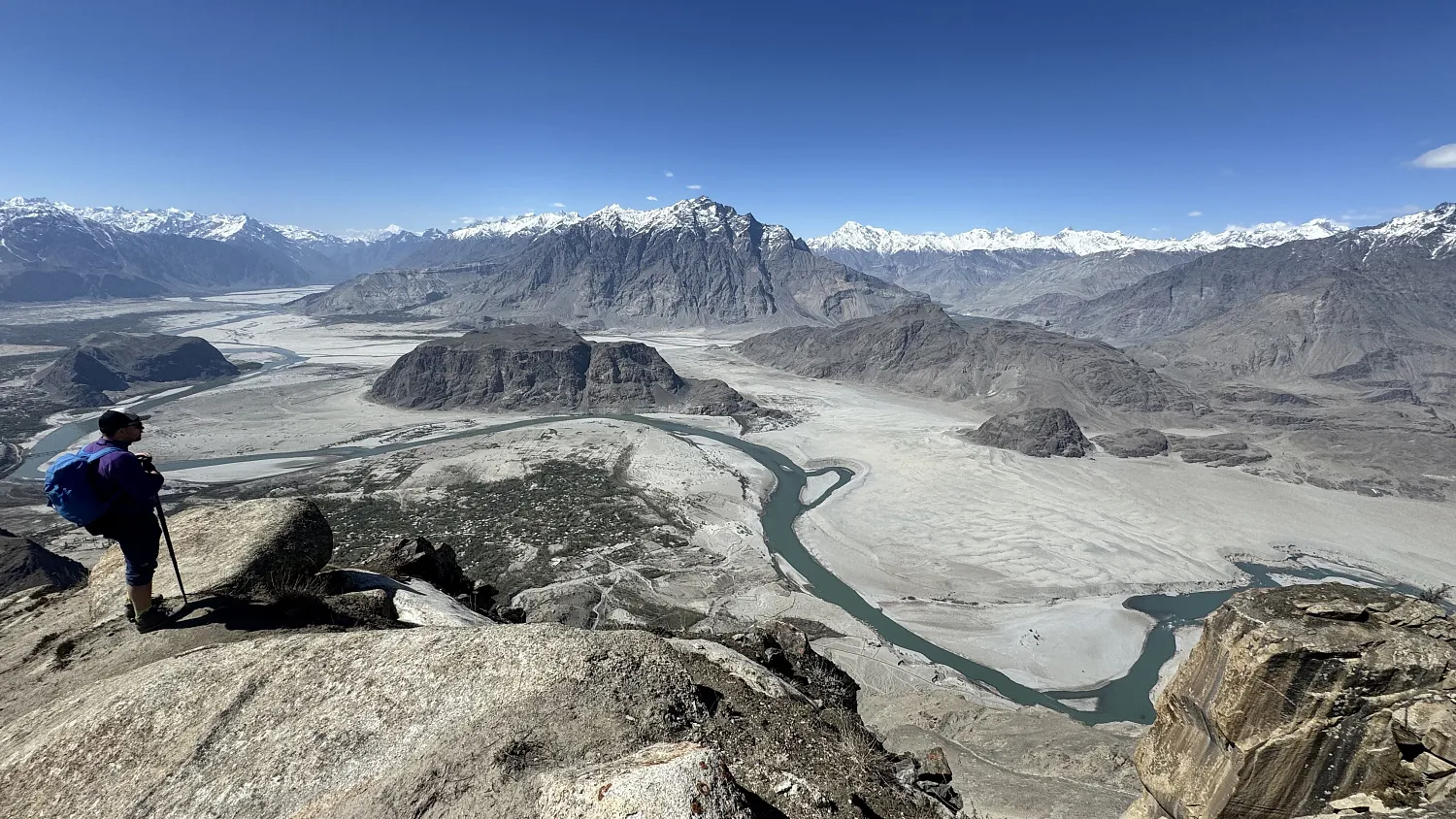 Путешествие в Пакистан.    Пакистан - это нестандартное, но очень яркое направление для тех, кто ищет аутентичность, природу без толп туристов и настоящее гостеприимство. 