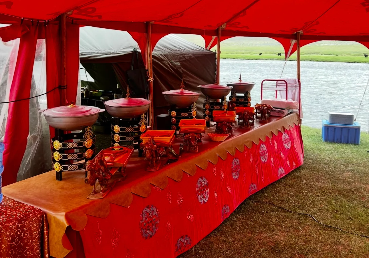 Кейс компании MIKSAN ADVENTURES «Роскошь на краю света»  Рассказываем, как мы создали 5-звездочный уровень в монгольской степи, как организовали логистику стоимостью в миллионы, или Мастер-класс по организации невозможного