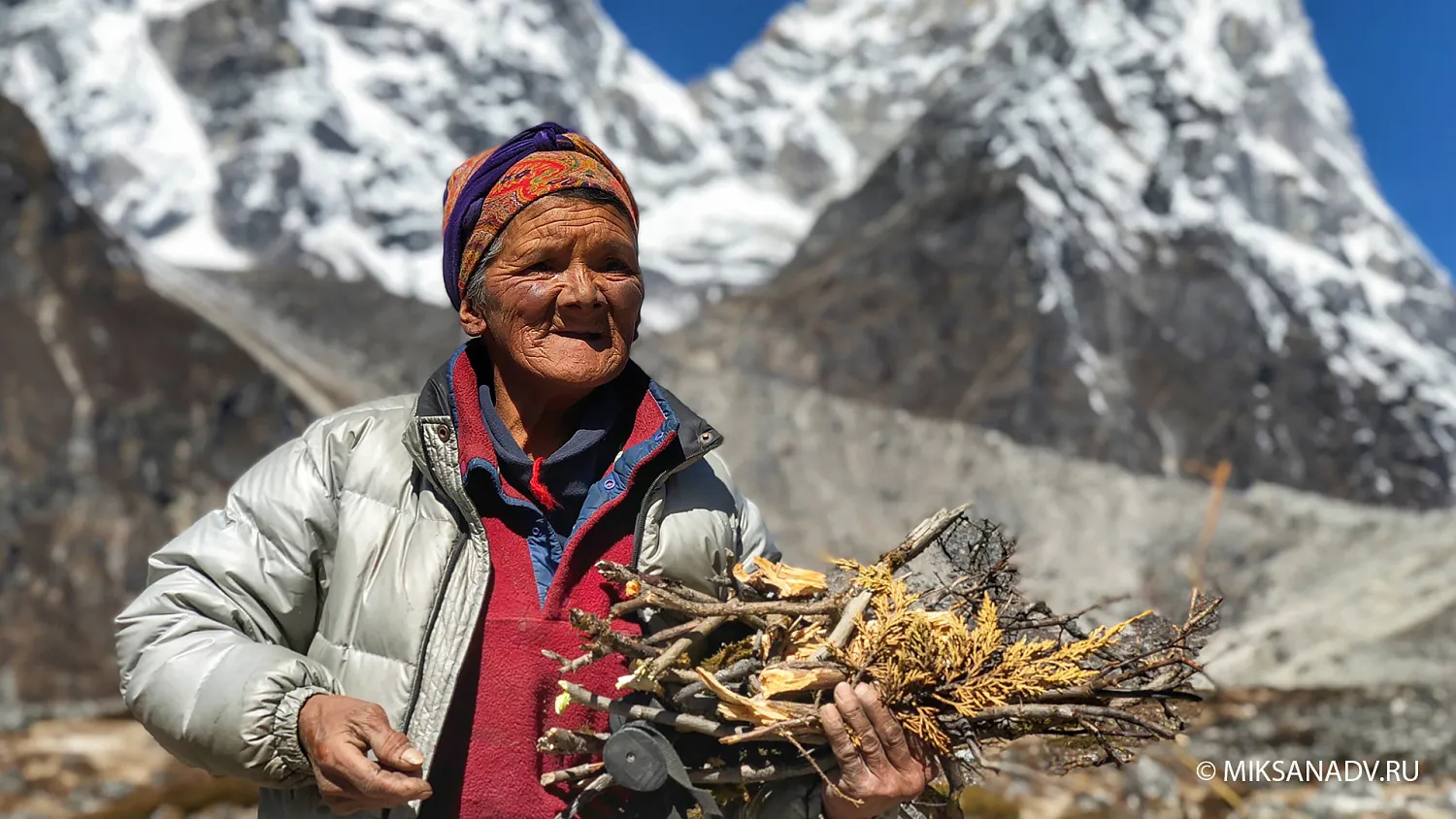 Треккинг в Базовый Лагерь Эвереста и Пик Кала-Пхатар 5600 м