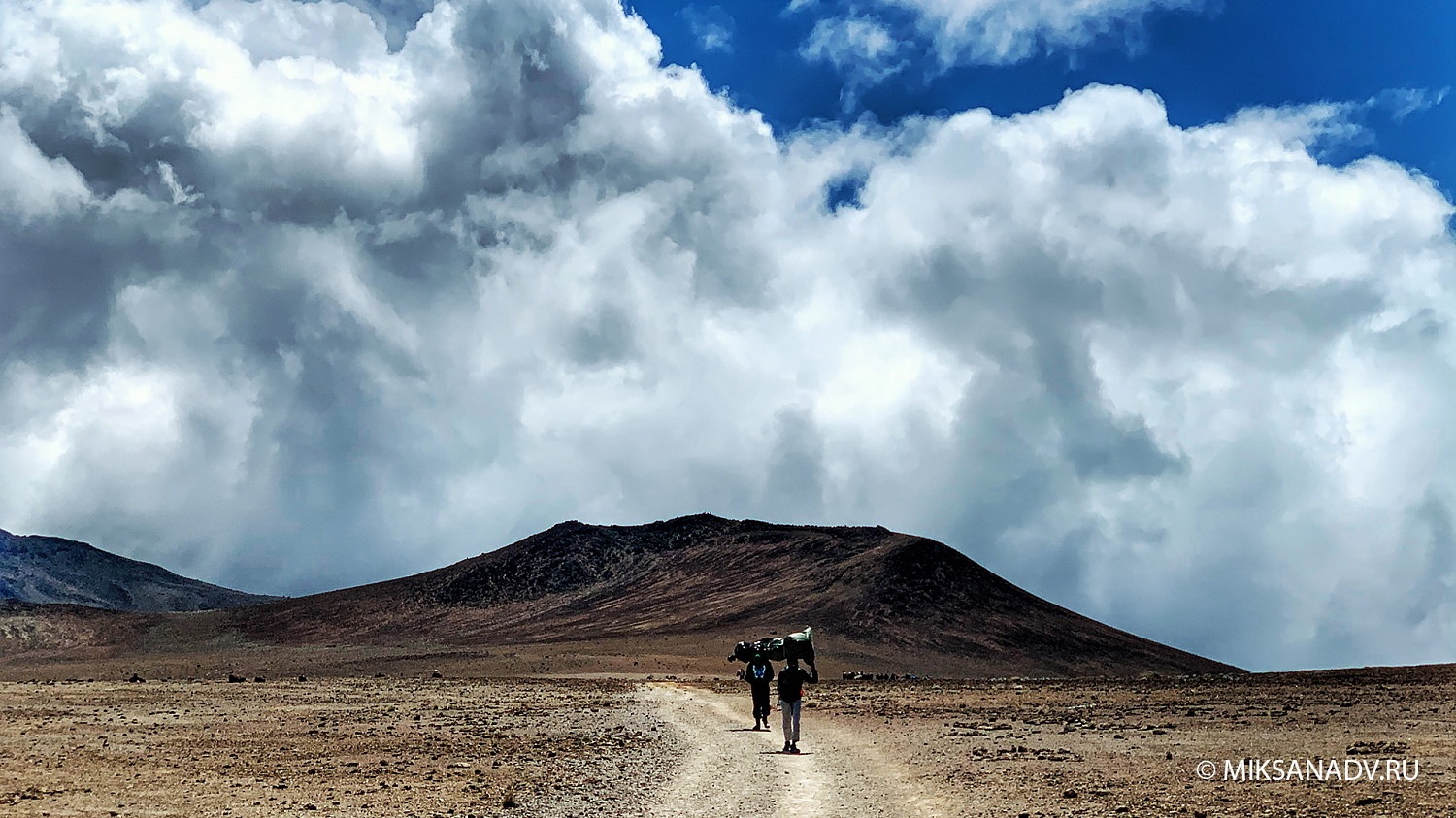Восхождение на Килиманджаро 5895 м + сафари два дня